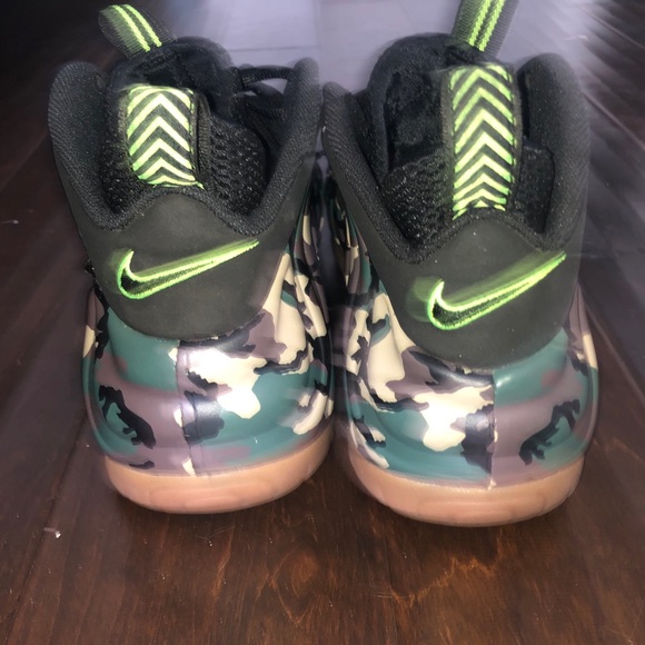 NIKE- Foam Posite Army Green main image 5